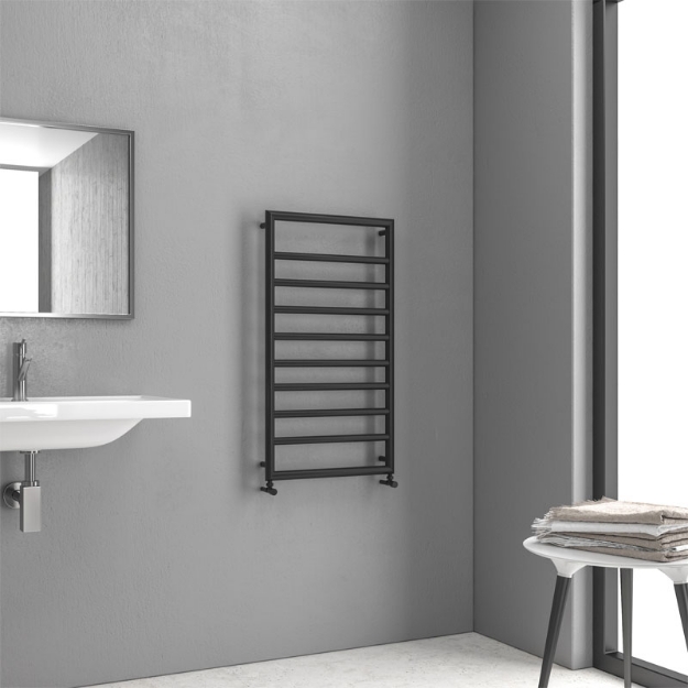 Εικόνα της Θερμαντικό σώμα μπάνιου Black Matt DESIGN 7 900 KARAG 10,7x50x90cm